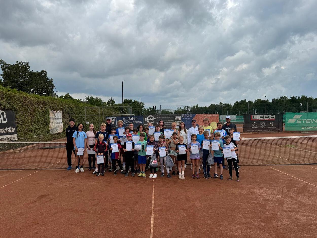 Tennis Feriencamps für Kinder